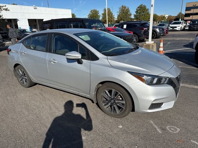 2021 Nissan Versa SV