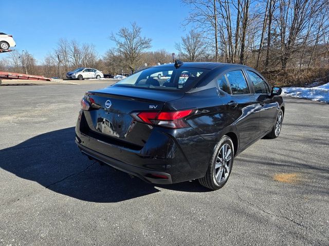 2021 Nissan Versa SV