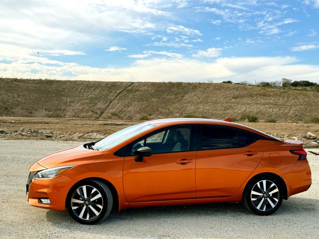 2021 Nissan Versa SR