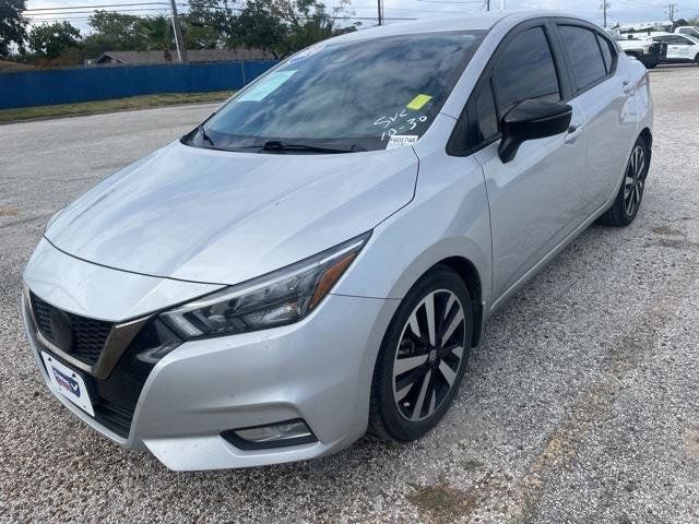 2021 Nissan Versa SR