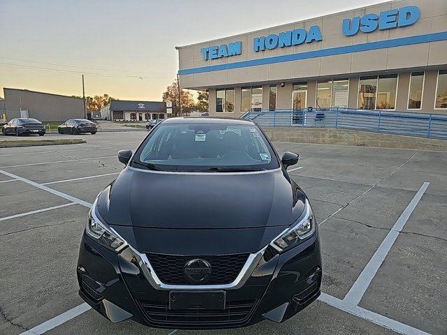 2021 Nissan Versa SV