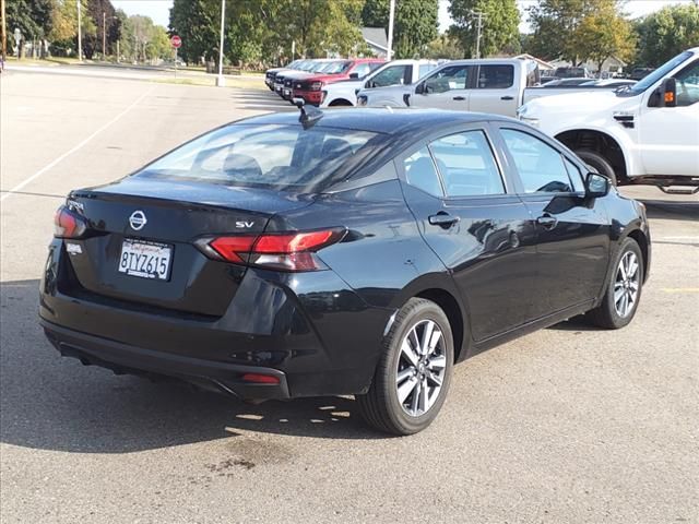 2021 Nissan Versa SV