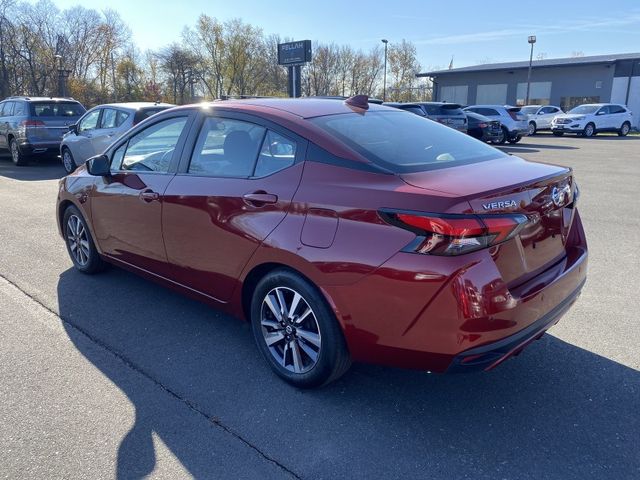 2021 Nissan Versa SV