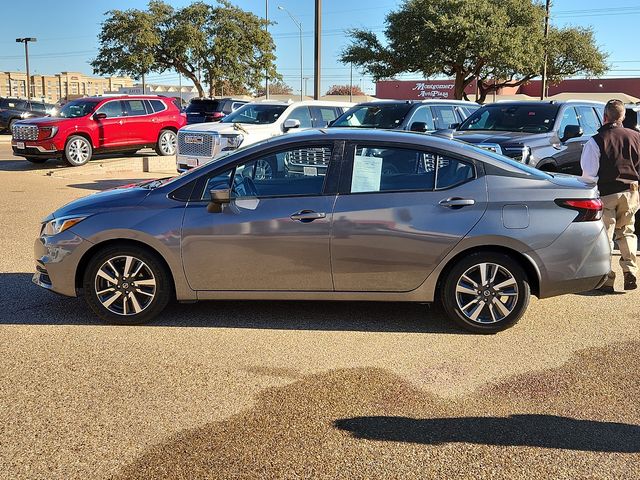 2021 Nissan Versa SV