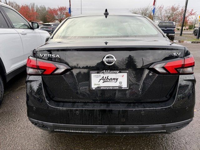 2021 Nissan Versa SV