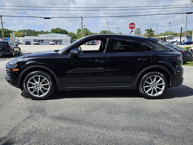 2021 Porsche Cayenne Base