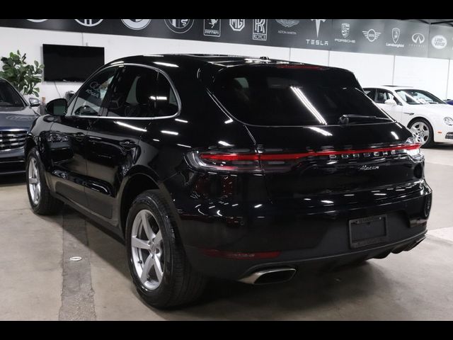 2021 Porsche Macan Base