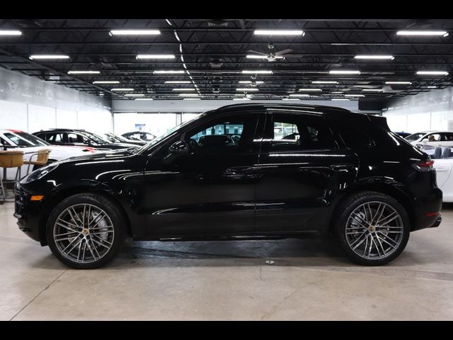 2021 Porsche Macan Turbo