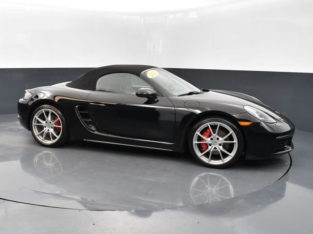 2021 Porsche 718 Boxster S