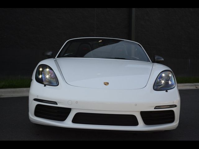 2021 Porsche 718 Boxster T