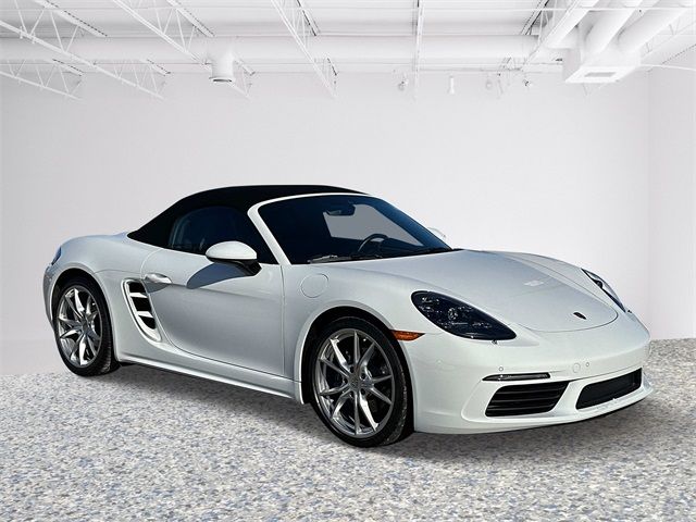 2021 Porsche 718 Boxster T