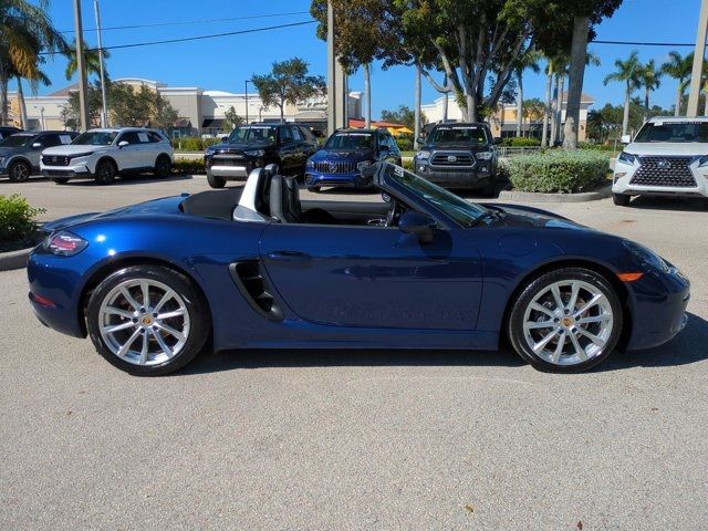 2021 Porsche 718 Boxster T