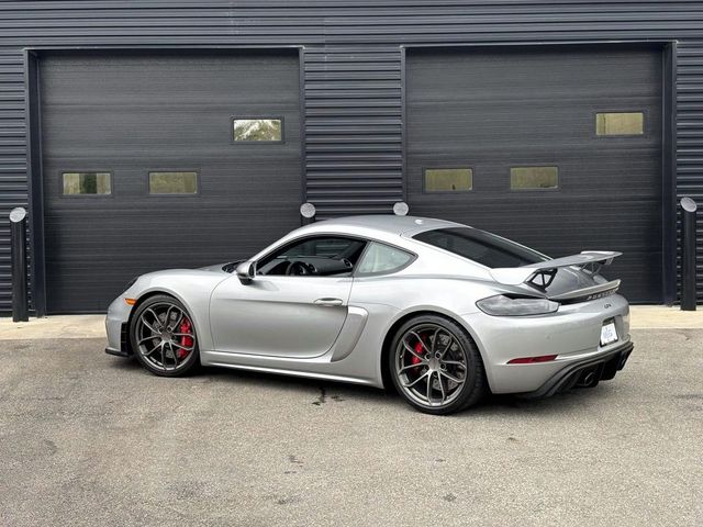 2021 Porsche 718 Cayman GT4