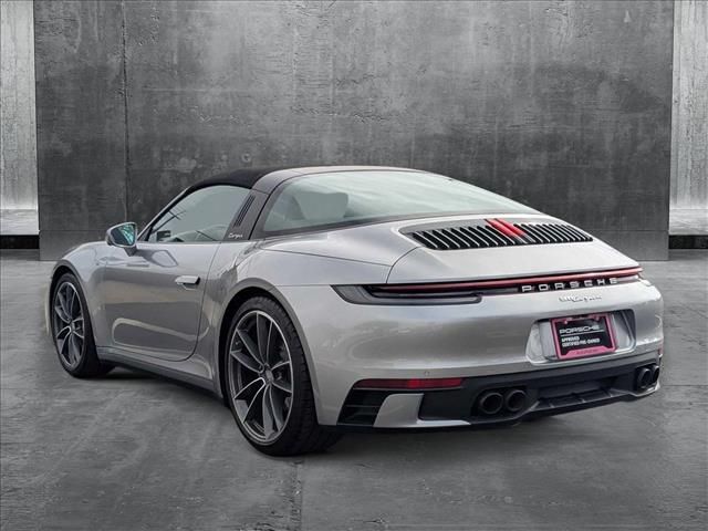 2021 Porsche 911 4