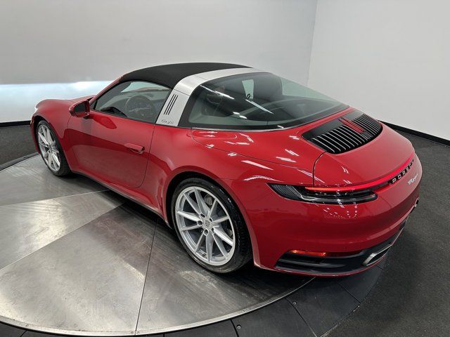 2021 Porsche 911 4