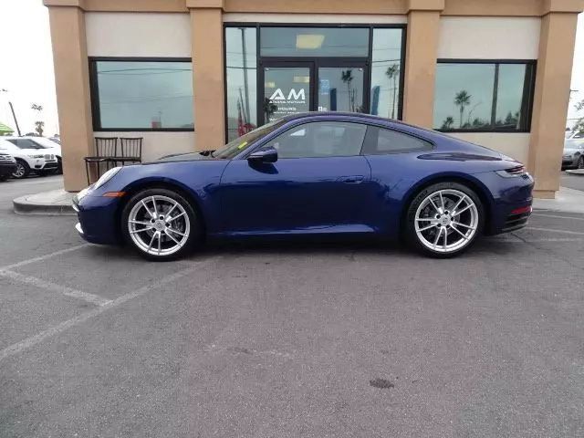 2021 Porsche 911 Carrera