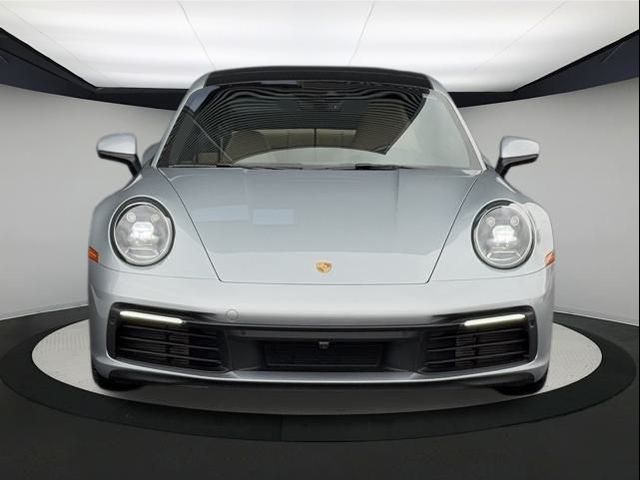 2021 Porsche 911 Carrera