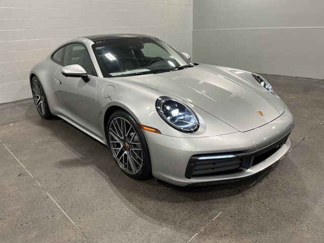 2021 Porsche 911 Carrera