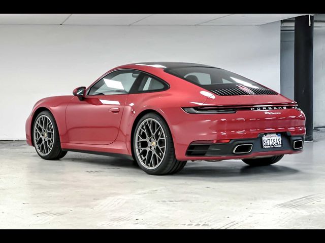 2021 Porsche 911 Carrera