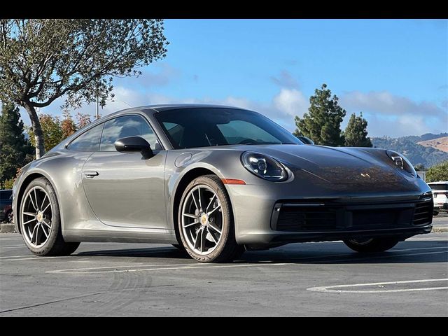 2021 Porsche 911 Carrera