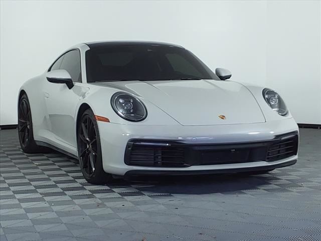 2021 Porsche 911 Carrera