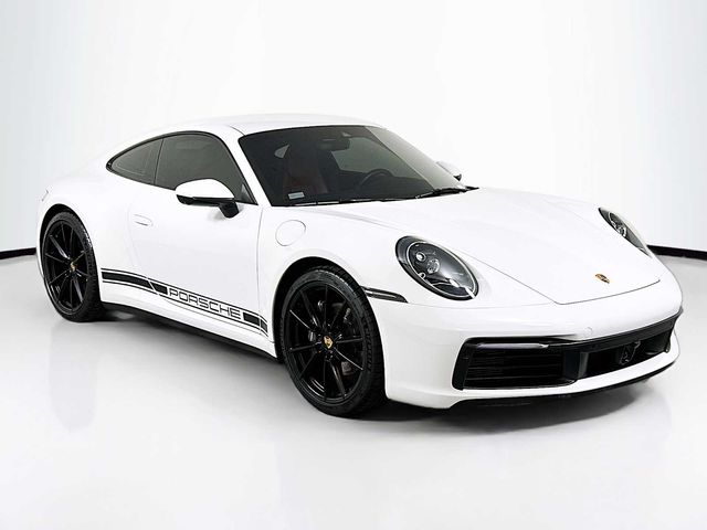 2021 Porsche 911 Carrera