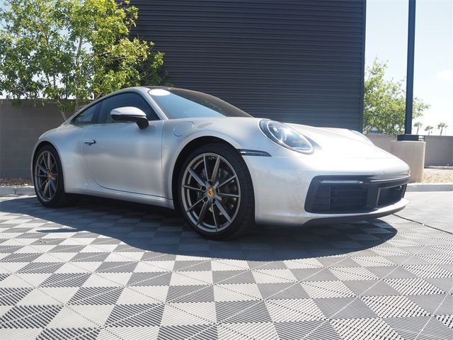 2021 Porsche 911 Carrera