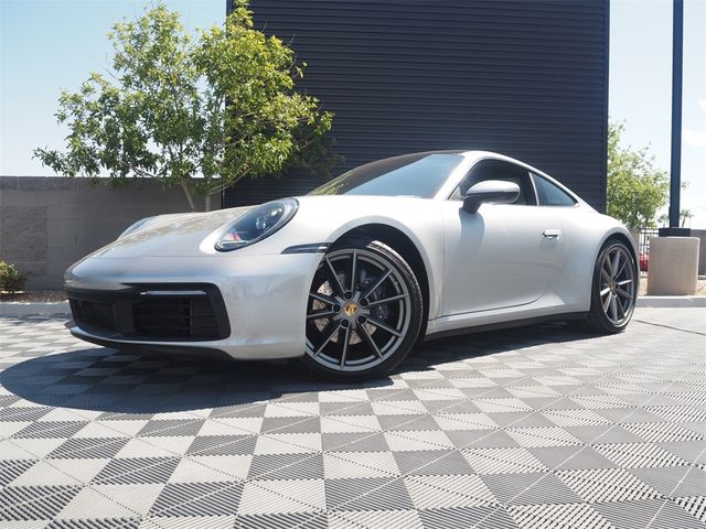 2021 Porsche 911 Carrera