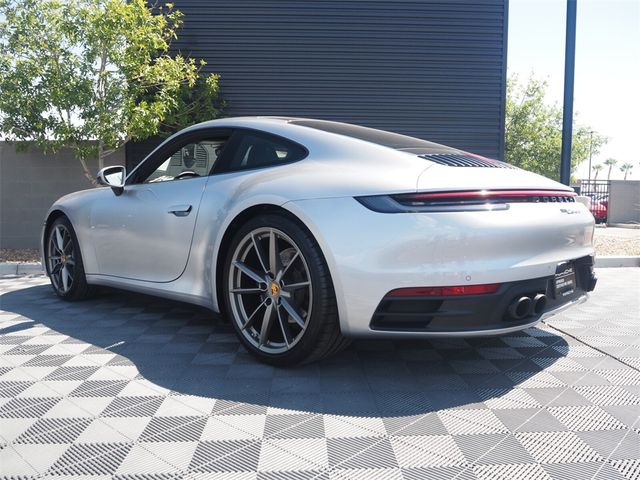 2021 Porsche 911 Carrera