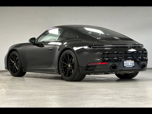 2021 Porsche 911 Carrera