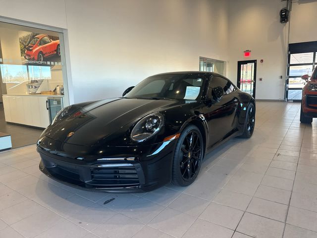 2021 Porsche 911 Carrera