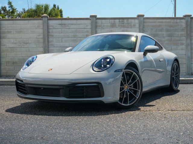 2021 Porsche 911 Carrera