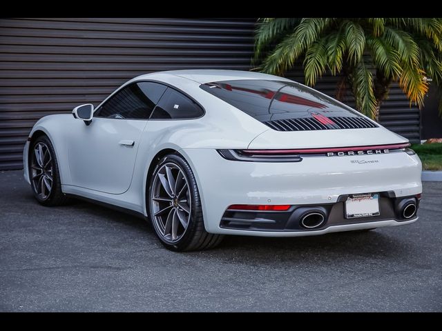 2021 Porsche 911 Carrera