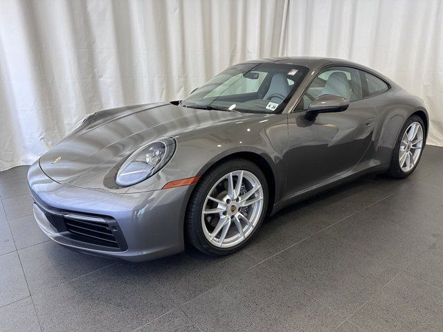 2021 Porsche 911 Carrera