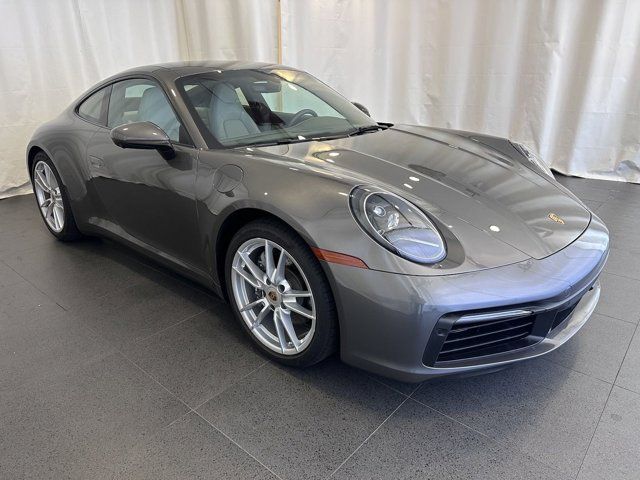 2021 Porsche 911 Carrera