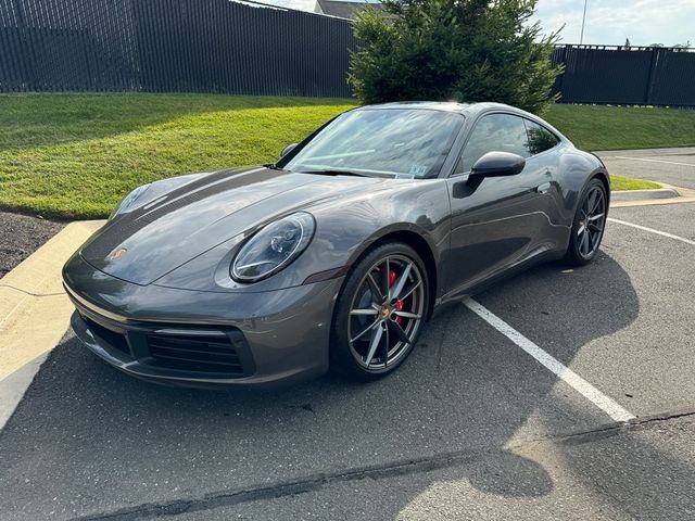 2021 Porsche 911 Carrera