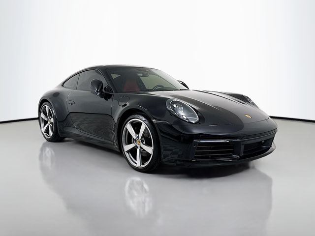 2021 Porsche 911 Carrera