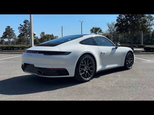 2021 Porsche 911 Carrera