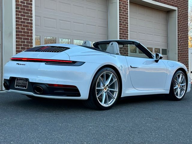 2021 Porsche 911 Carrera