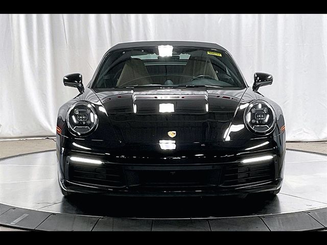 2021 Porsche 911 Carrera