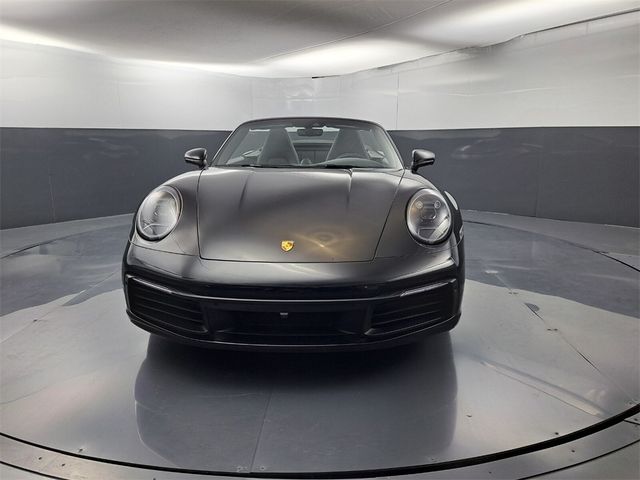 2021 Porsche 911 Carrera