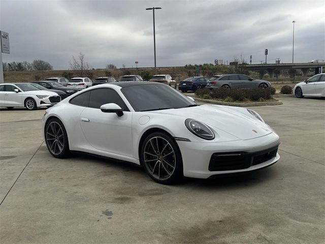 2021 Porsche 911 Carrera 4