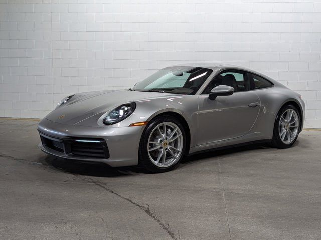 2021 Porsche 911 Carrera 4