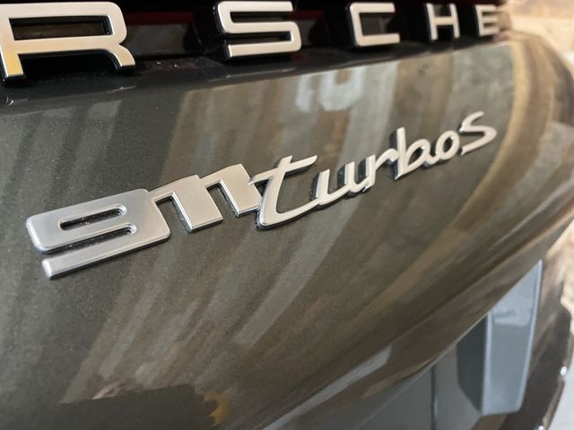 2021 Porsche 911 Turbo S