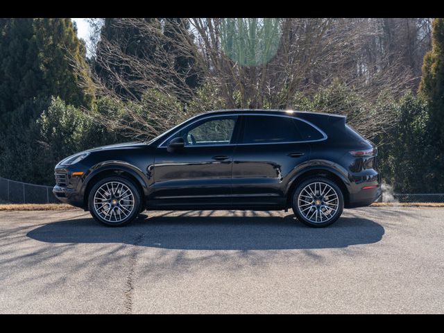 2021 Porsche Cayenne Base