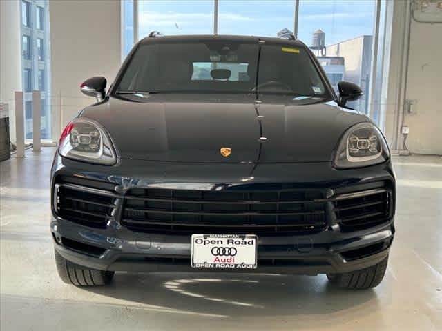 2021 Porsche Cayenne Base