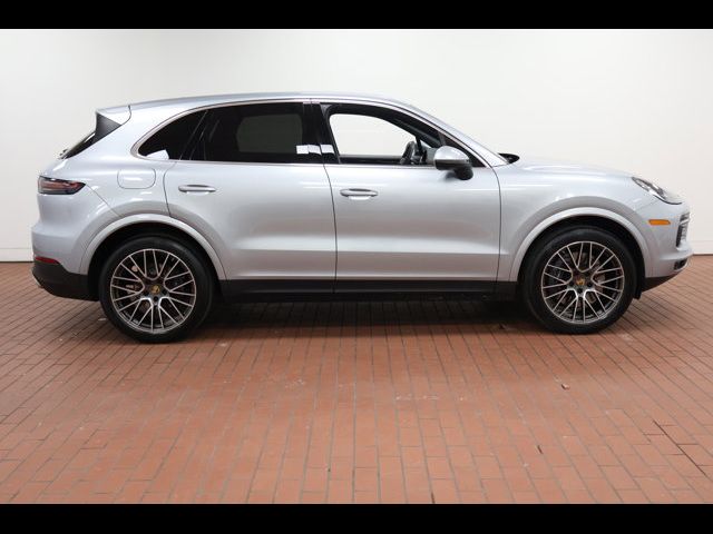 2021 Porsche Cayenne Base