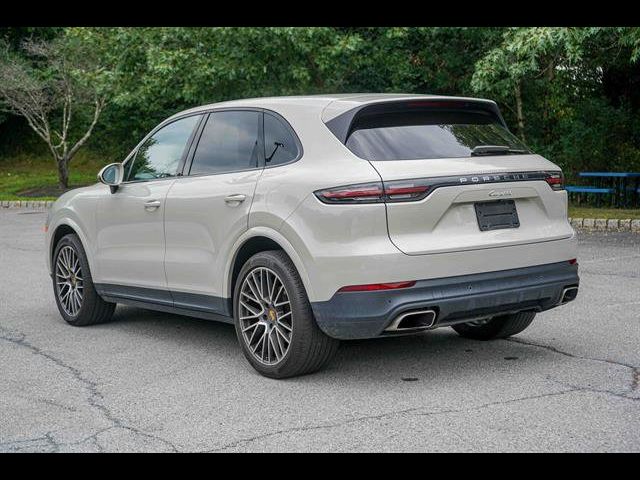 2021 Porsche Cayenne Base