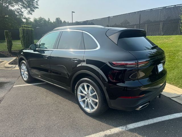 2021 Porsche Cayenne Base