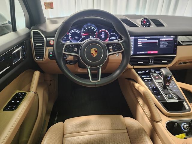 2021 Porsche Cayenne Base